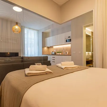 Apartament Upscale & Trendy Flat In The Center