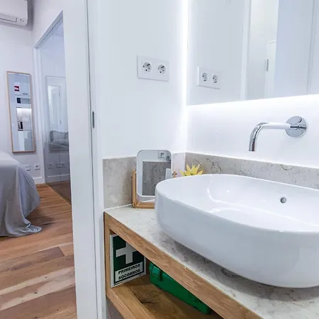 公寓 Upscale & Trendy Flat In The Center By Lovelystay